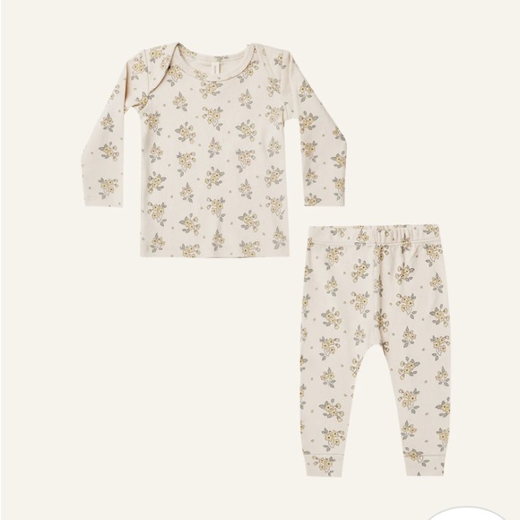 Quincy Mae long sleeve tee + legging set in a daisy fields - Picture 2 of 6